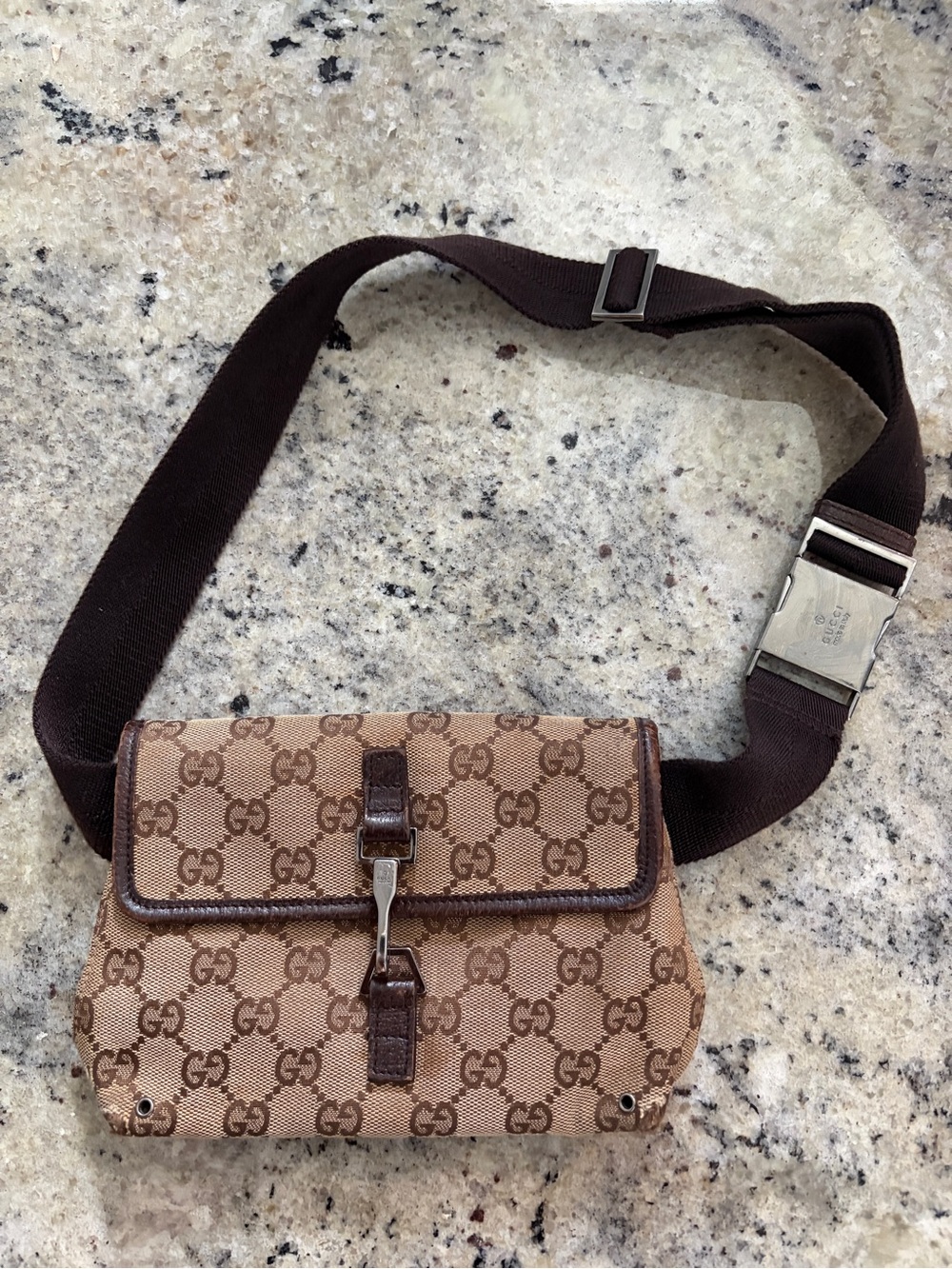 Authentic Vintage Gucci Beige Brown GG Canvas Belt Bag with Dark Brown Strap
